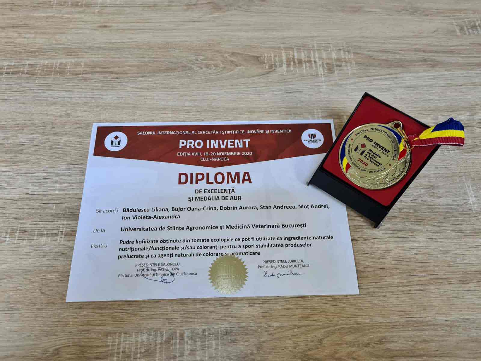 Diploma de excelenta si medalie de aur pudre din tomate ecologice